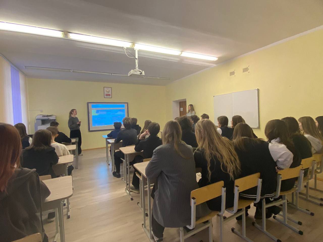 Актив СИБД продолжает сезон профориентаций! 📚 - изображение 3